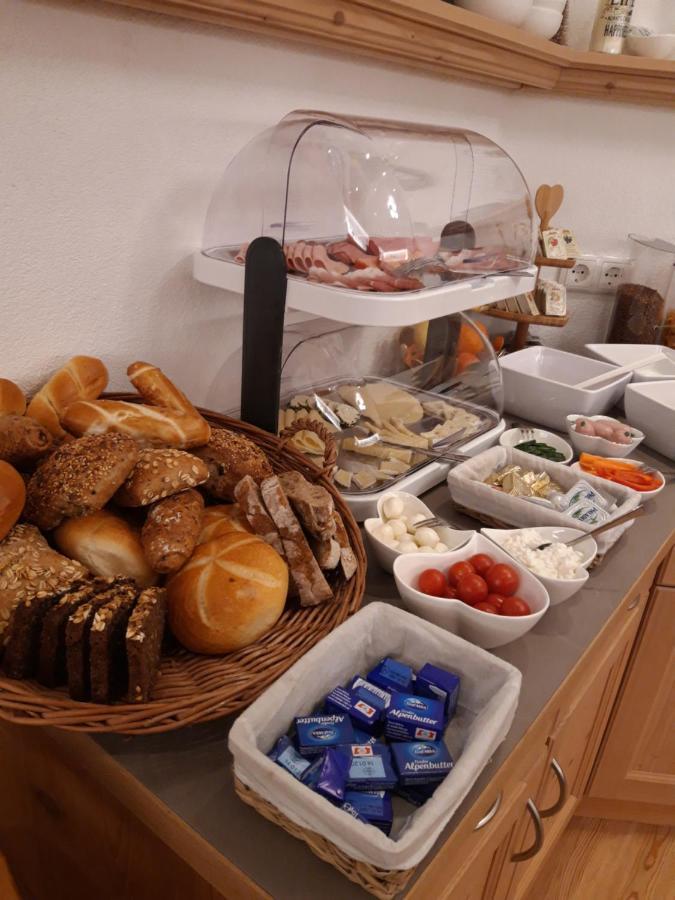 Haus Kuechelspitz Panzió Ischgl Kültér fotó
